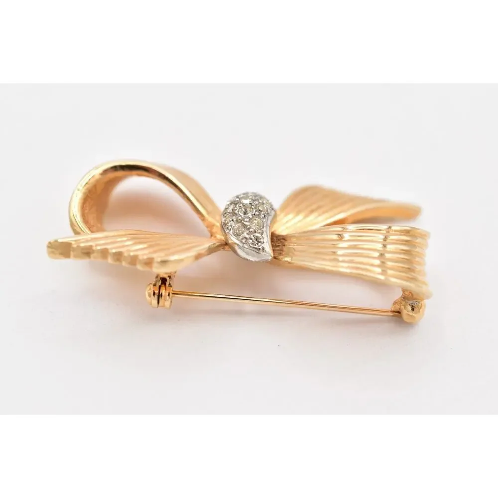 Vintage Gold Bow Brooch Crystal Rhinestone Ribbed Ribbon Statement Pin 1980s A25
